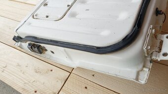 Nissan Patrol – Dveře výklopné bílé K160 5 tis - 19