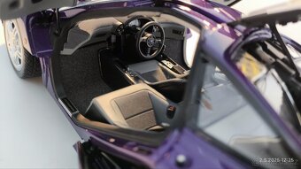 Model McLaren F1 1:18 LCD Models - 19