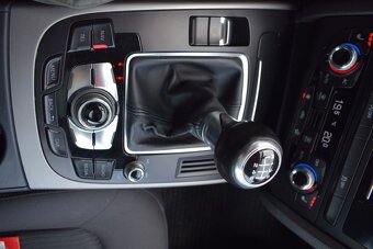 Audi A4 2.0TDi/PANORAMA/SERVISKA/NAVI/ - 19