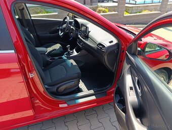 Hyundai i30,2021,1.5DPi,1.maj,ČR,serv.k,FullLED,záruk,45tkm - 19