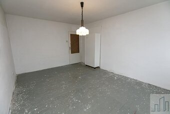 Prostorný dvougenerační rodinný dům v obci Lahošť, okres Tep - 19