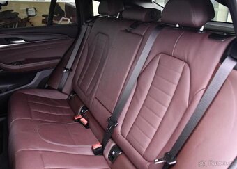 BMW X4 xDrive30d M-SPORT 1M ČR - 19