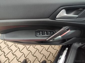 308 2.0 HDI GT line 150k MAN6 serviska - 19