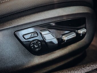BMW 540i xDrive M-Paket 250 kW - 19