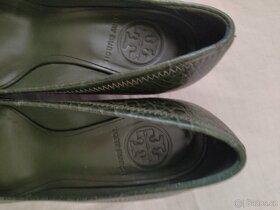 Lodičky na klínku Tory Burch, olivová kůže vel. 36 - 19