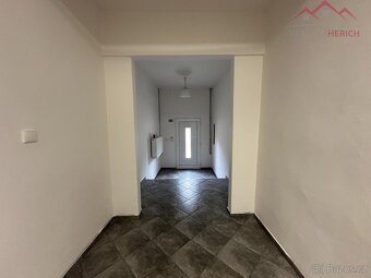 Exkluzivní pronájem skladovací a výrobní haly (500-1200m2) S - 19