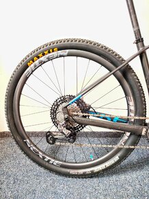 MTB MONDRAKER-XTR,KARB.KOLA,FOX VIDL.-170-185cm-P.C.=229 tis - 19