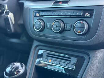 VW Sharan 2.0TDi (110kw) 2015 4motion 7 mist SUPER STAV - 19