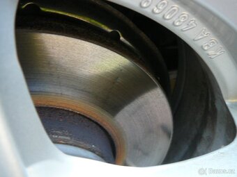 ŠKODA YETI 2.0 TDI 103KW 4x4 CLIMATRONIC OPCPARK VYH.SEDADLA - 19