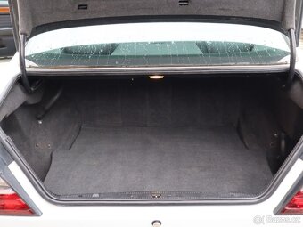 Mercedes-Benz 200 124 E Coupe SportLine - 19