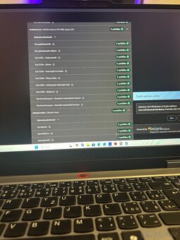 Nadupaný herní notebook lenovo log - 19