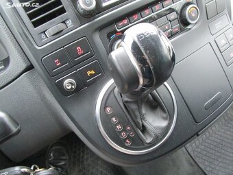 Prodám Volkswagen Multivan, 2,0TDI-4x4-DSG-132KW-KOUPEN ČR - 19