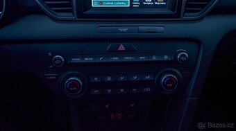 Kia Sportage 1.6 GDi Gold - 19