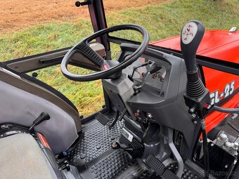 Japonský traktor KUBOTA GL 25
Diesel 3 válec, 25HP - 19