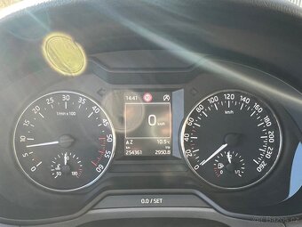 Škoda Octavia III 4x4 2.0 TDI 110 kw, navigace, výhřevy - 19
