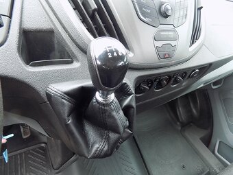 ford transit 2,2 tdci 74kw klima 9 míst odpočet DPH - 19