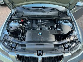 BMW Řada 3, 320i 110kW Navi-Panorama-Serviska - 19