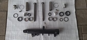 SUZUKI DL 650 Vstrom - 19