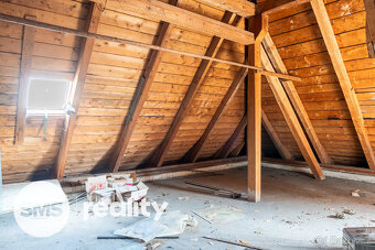 Prodej prostorné vily s investičním potenciálem - 19