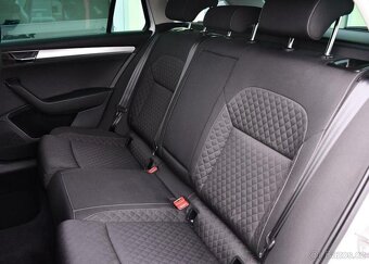 Škoda Superb 2.0TDi ACC NAVI CARPLAY - 19