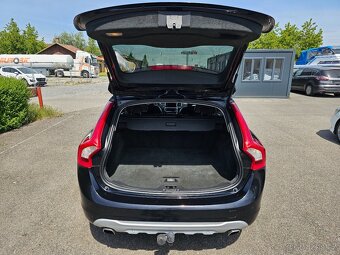 VOLVO V60 2012 T6 224 kW AWD 4x4 R-DESIGN,NAVI,PARK.KAMERA - 19