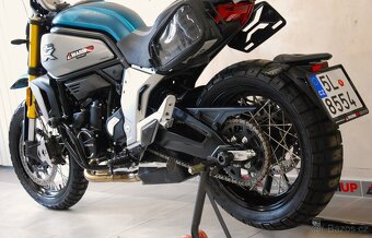 CFMOTO 700 CL-X Adventure - zánovní stav,1.maj,225 km,ZÁRUKA - 19