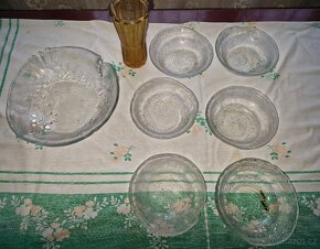 Misky , tácy , talíře - sklo/porcelán - 19