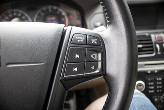 Volvo XC60 2.4D AWD Summum - 19