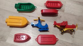 DUPLO AUTA,stroje,bagr,traktor, figurky,stavby, kostky,desky - 19