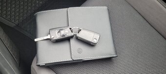 VW Touran TDi PRODANO - 19
