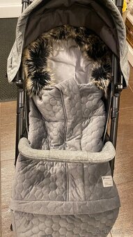 Sportovní kočárek značka Joie - 19