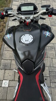 MV Agusta Brutale 800,nové pneu,mnoho doplňků,TOP STAV,ČR - 19