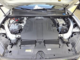 Volkswagen Touareg 3,0 TDi 210kW 4M Eleg.Vent.sed. ČR 1.maj  - 19
