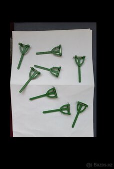 SVATEBNÍ PŘEBYTKY - 19