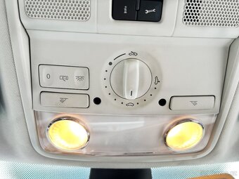 Volkswagen Passat B6 Kombi 125Kw 2.0 TDI - 19