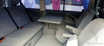 VOLKSWAGEN T4 CARAVELLE Multivan 2,4D - 19