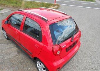 Chevrolet Spark 1,0 i 49 kW KLIMA Serviska benzín - 19