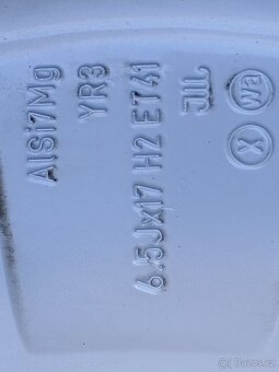 zimní orig alu kola Škoda Superb 3 215/55/17 vzorek 7mm - 19