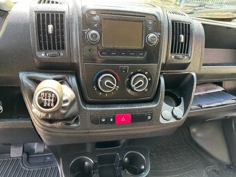 Peugeot Boxer L1H1 2,0bHDi 96kW najeto 155 600km - 19