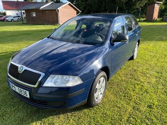 Škoda Octavia II Tour 1,6 Combi - 12/2011 - ČR  - servis - 19