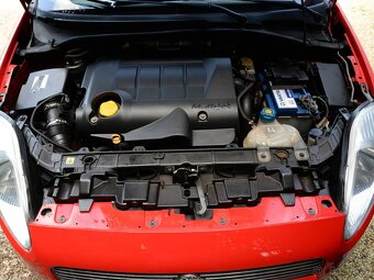 FIAT GRANDE PUNTO 1.9 MJT 130 SPORT - 19