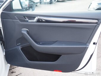 2021 Škoda Superb 1.4iV hybrid L§K DSG, DPH - 19