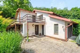 Rodinný dům s garáží, bytem a rozlehlou zahradou – Kralupy n - 19