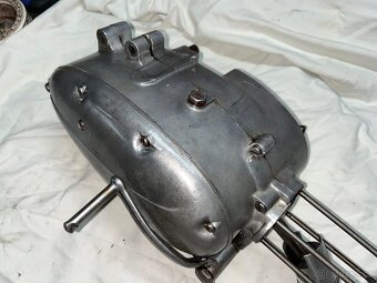 Motor Jawa pionýr - 19