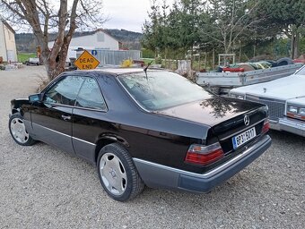 Mercedes Benz C124 230CE coupe - 19