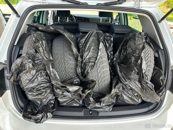 Volkswagen Golf 1.2TSi CUP, PARK. ASISTENT - 19
