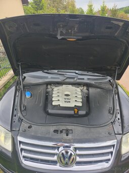 Touareg 5.0TDI V10, pěkný stav - 19