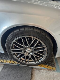 Mercedes-Benz W211 AVANTGARDE E320 CDI 165kw 4Matic - 19