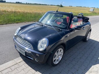 Mini Cabrio 1,6i 85 kw rok 2006 - 19