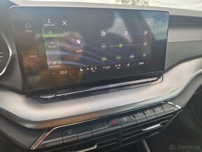 Škoda Octavia 4, 1.5 TSI 110 kW Ambition+, CZ, DPH - 19